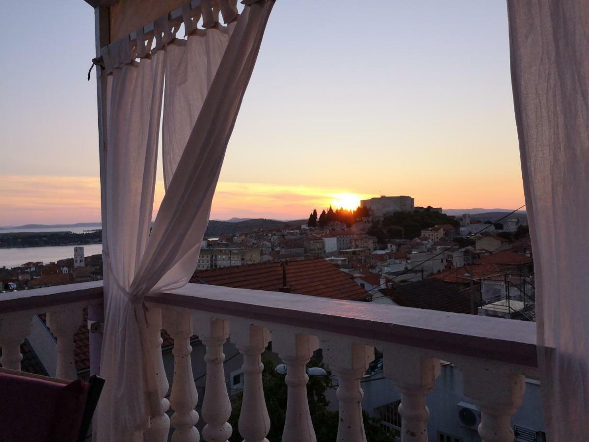Apartment Lorena Šibenik Екстериор снимка